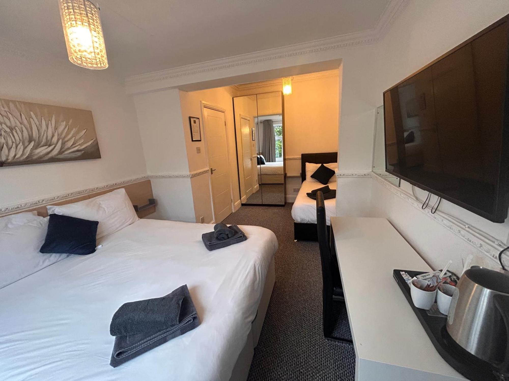 Charnwood Regency Bed & Breakfast