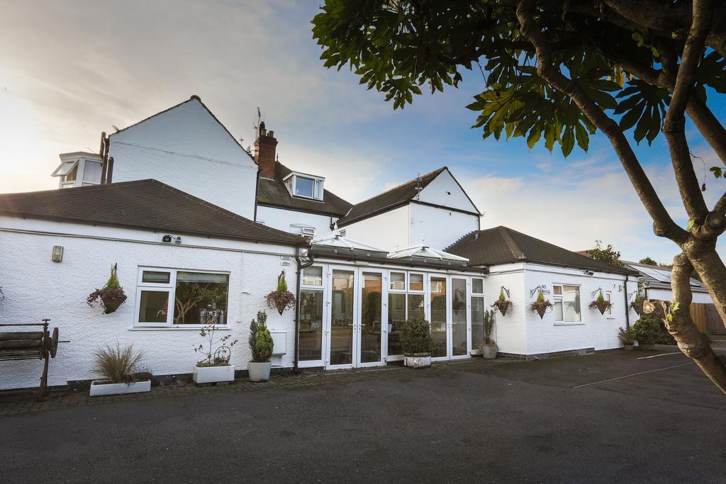 Bed & Breakfast Charnwood Regency 4*